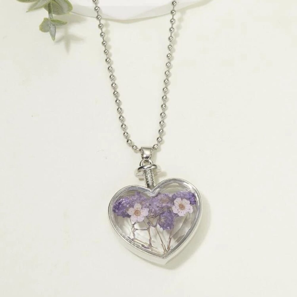 NWT Dry Flower Charm & Necklace